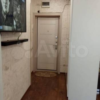 Продается 1-комнатная квартира, 28,3 м²