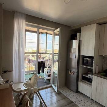 Продается 2-х комнатная квартира, 73,8 м²