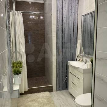 Продается 1-комнатная квартира, 50 м²