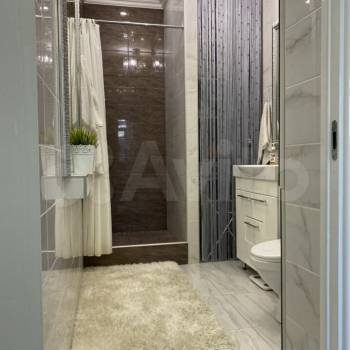 Продается 1-комнатная квартира, 50 м²