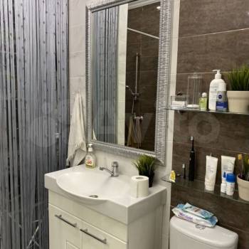 Продается 1-комнатная квартира, 50 м²