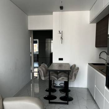 Продается 3-х комнатная квартира, 63 м²