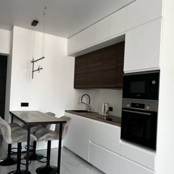 Продается 3-х комнатная квартира, 63 м²