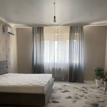 Продается 3-х комнатная квартира, 105 м²