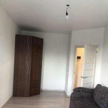 Продается 1-комнатная квартира, 33 м²