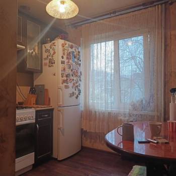 Продается 3-х комнатная квартира, 58 м²