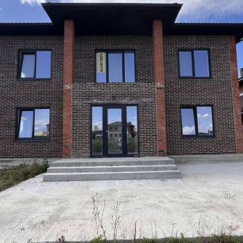 Продается Дом, 330 м²