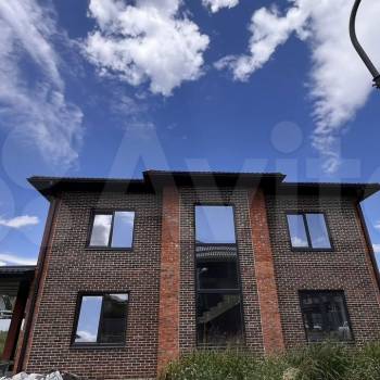 Продается Дом, 330 м²