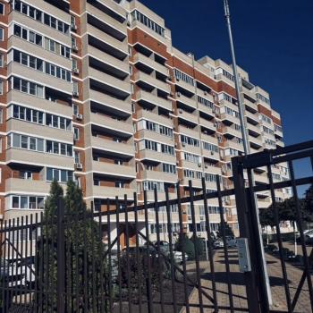 Продается 1-комнатная квартира, 35 м²