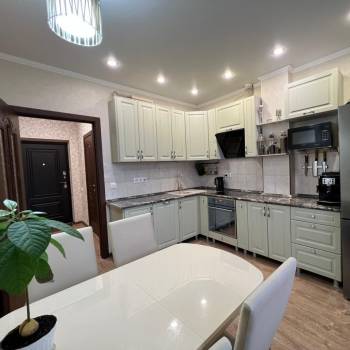 Сдается Многокомнатная квартира, 63 м²