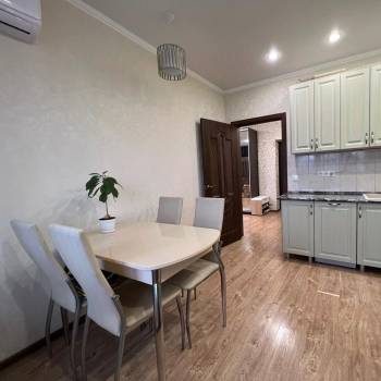 Сдается Многокомнатная квартира, 63 м²