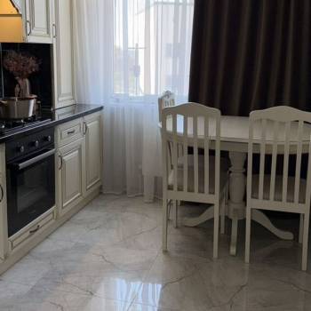 Продается 1-комнатная квартира, 38 м²