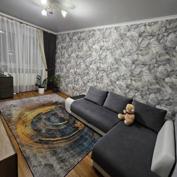 Продается 1-комнатная квартира, 35 м²
