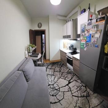 Продается 1-комнатная квартира, 35 м²