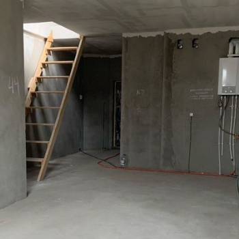 Продается 3-х комнатная квартира, 102 м²