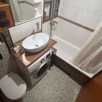 Продается 1-комнатная квартира, 40 м²