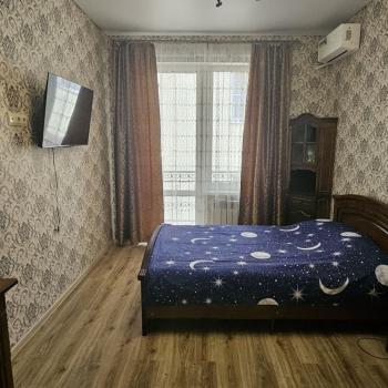 Продается 1-комнатная квартира, 45 м²