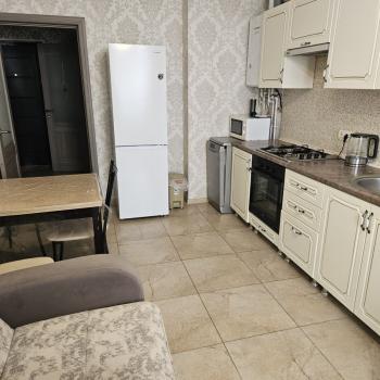 Продается 1-комнатная квартира, 45 м²