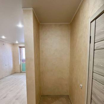 Продается 1-комнатная квартира, 43 м²