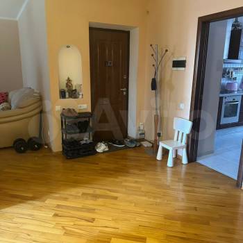 Продается Многокомнатная квартира, 100,2 м²