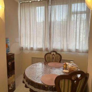 Продается Многокомнатная квартира, 100,2 м²