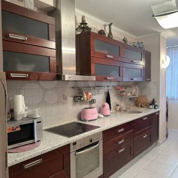 Продается Многокомнатная квартира, 100,2 м²