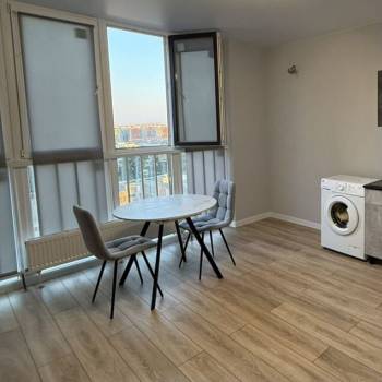 Продается 1-комнатная квартира, 27,6 м²