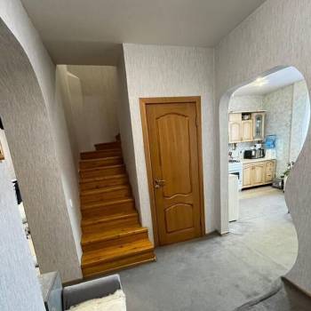 Продается 3-х комнатная квартира, 106 м²