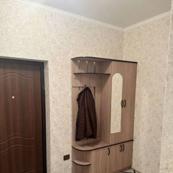 Продается 1-комнатная квартира, 45 м²