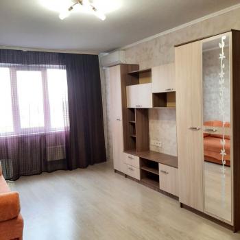 Сдается 1-комнатная квартира, 40 м²