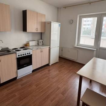 Продается 1-комнатная квартира, 43,2 м²