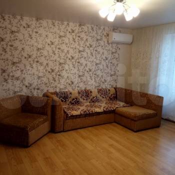 Сдается 1-комнатная квартира, 39 м²