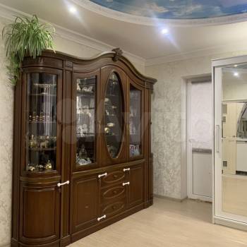 Продается 1-комнатная квартира, 45 м²