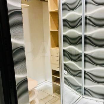 Продается 1-комнатная квартира, 50 м²