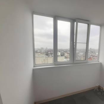 Продается 1-комнатная квартира, 45 м²