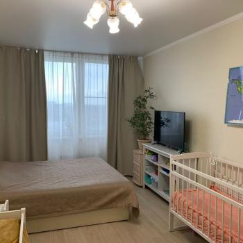 Продается 1-комнатная квартира, 44 м²