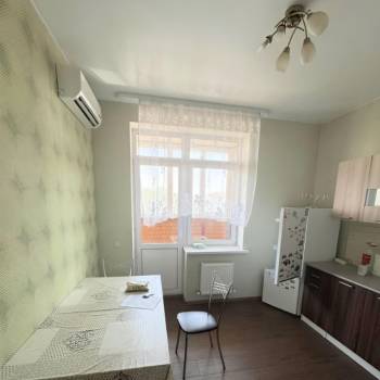 Сдается 2-х комнатная квартира, 58 м²