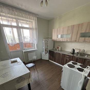 Сдается 2-х комнатная квартира, 58 м²