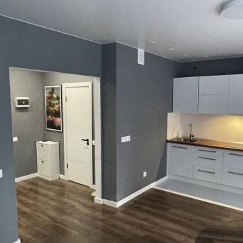 Продается 1-комнатная квартира, 35 м²