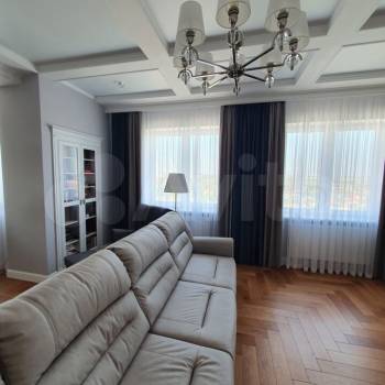 Продается 2-х комнатная квартира, 106,3 м²