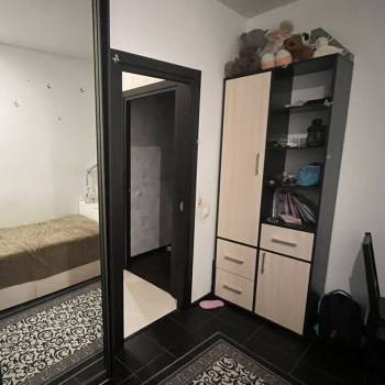 Продается 1-комнатная квартира, 50 м²