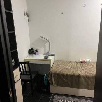 Продается 1-комнатная квартира, 50 м²