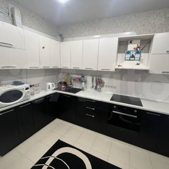 Продается 1-комнатная квартира, 50 м²