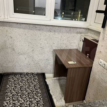 Продается 1-комнатная квартира, 50 м²