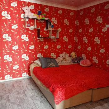 Продается 1-комнатная квартира, 42 м²