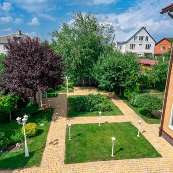 Продается Дом, 424 м²