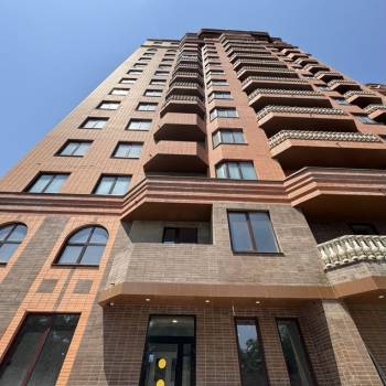 Продается 2-х комнатная квартира, 96,2 м²