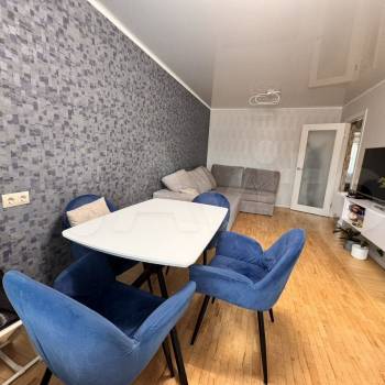 Продается 3-х комнатная квартира, 72 м²