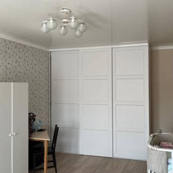 Продается 1-комнатная квартира, 42 м²