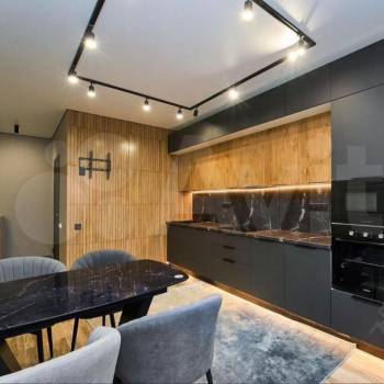 Сдается 1-комнатная квартира, 43 м²